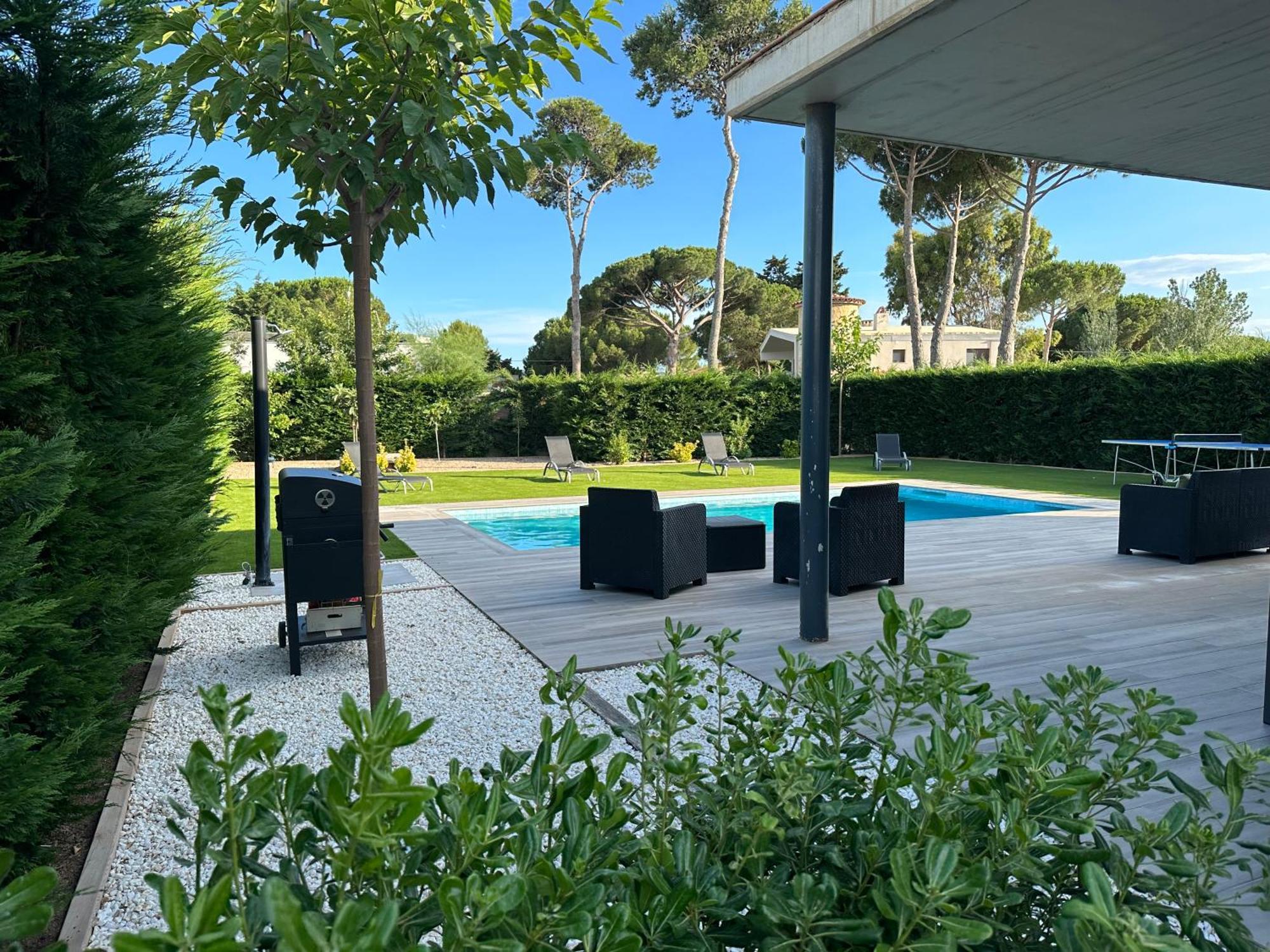 Villa Del Mas Pinell 埃斯塔蒂特 外观 照片